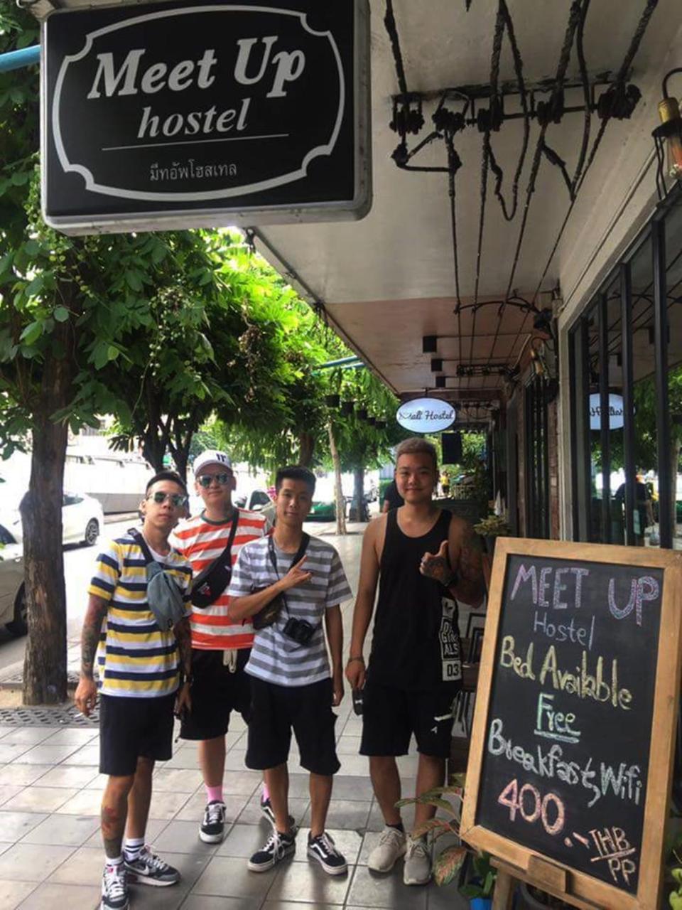 Meet Up Hostel Bangkok Exterior foto